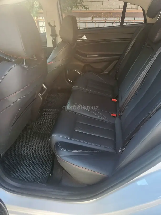 Chery Arrizo 6 Pro — 6