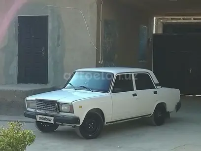 Белый ВАЗ (Lada) 2107 2005 года, КПП Механика, в Ташкент за 2 400 y.e. id6659416