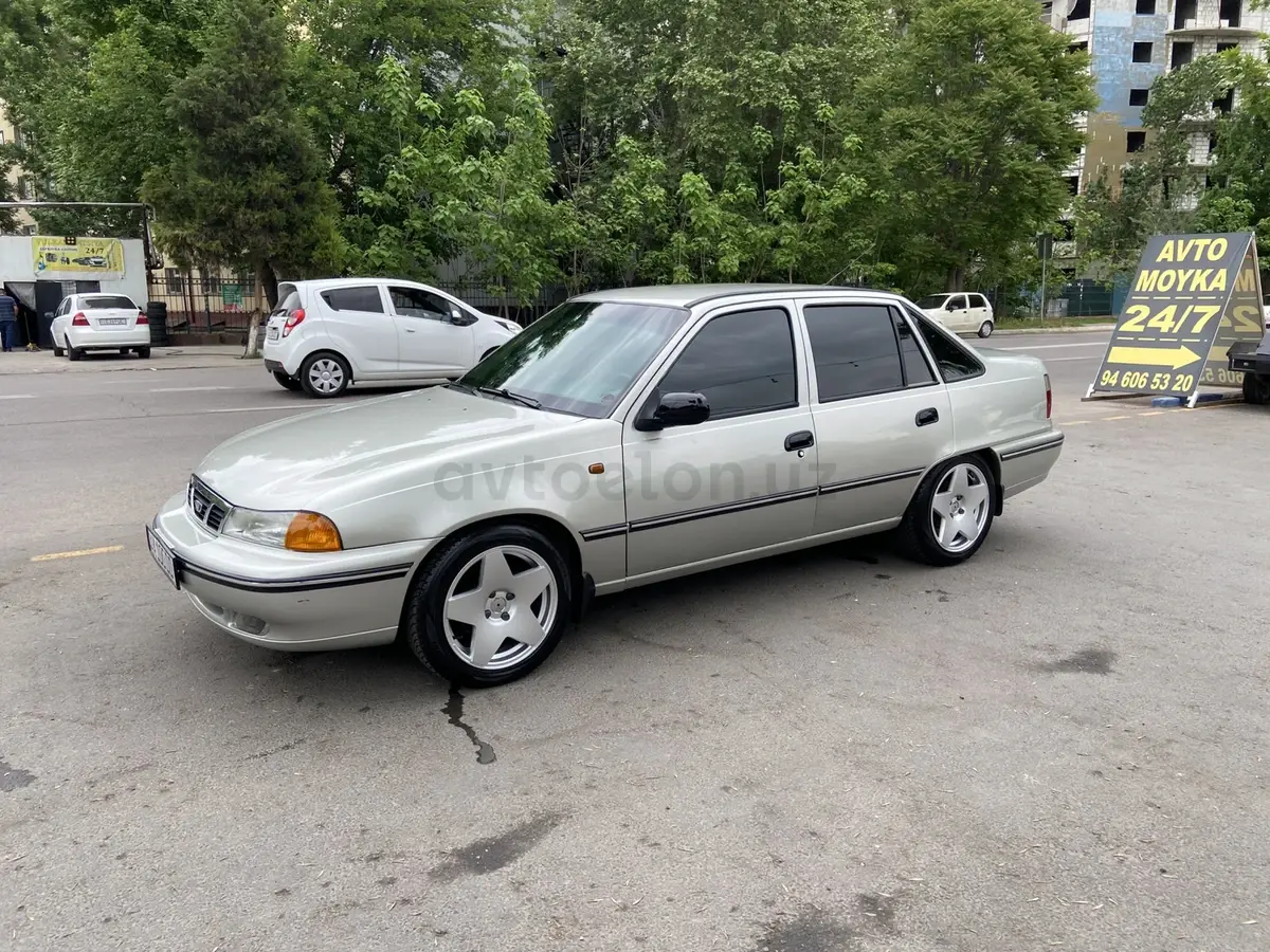Daewoo Nexia — 4