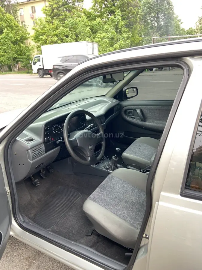 Daewoo Nexia — 7