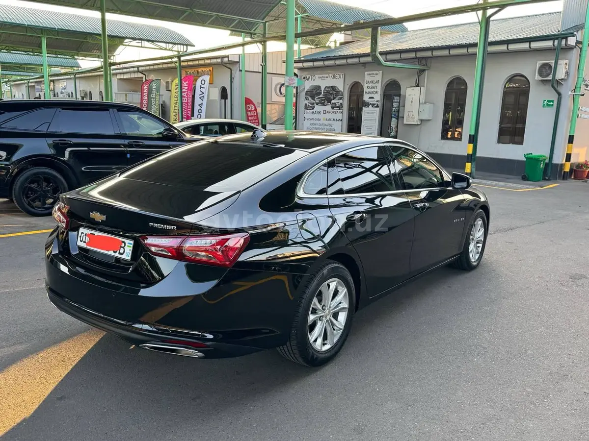 Chevrolet Malibu 2 2021 — 3