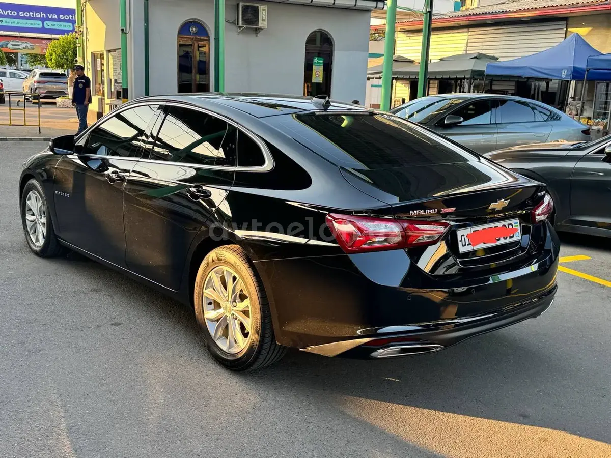 Chevrolet Malibu 2 2021 — 4