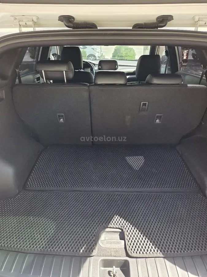 Hyundai Tucson — 6