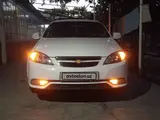 Белый Chevrolet Gentra, 1 позиция 2019 года, КПП Механика, в Самарканд за 11 000 y.e. id5180693, Фото №1