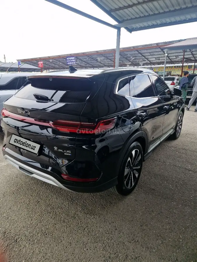 BYD Song Plus DM-i Champion — 7