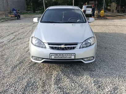 Серый Chevrolet Gentra, 1 позиция 2015 года, КПП Механика, в Яккабагский район за 9 000 y.e. id6398805