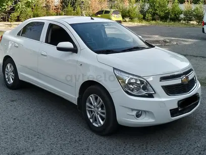 Белый Chevrolet Cobalt, 4 позиция 2021 года, КПП Автомат, в Фергана за 11 200 y.e. id5205449