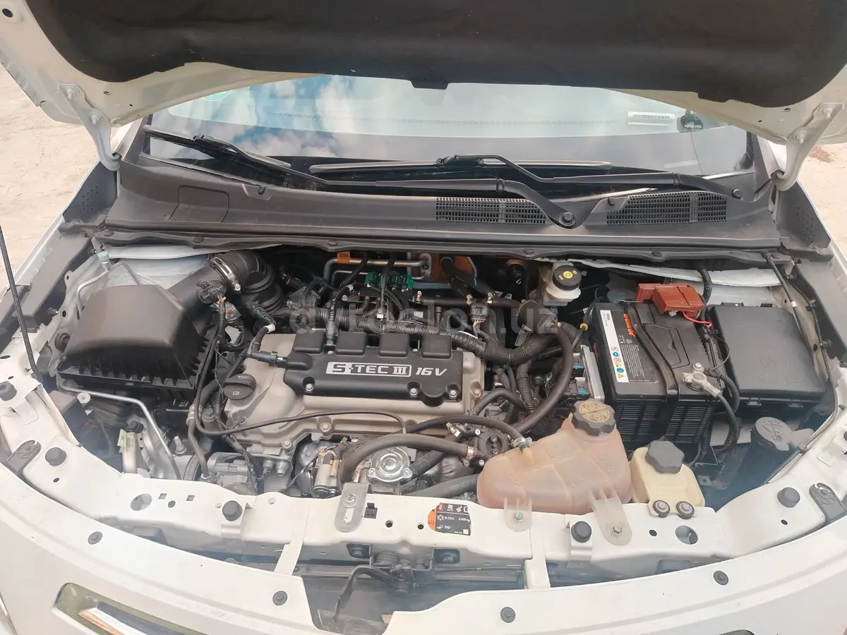 Chevrolet Cobalt 2021 — 7