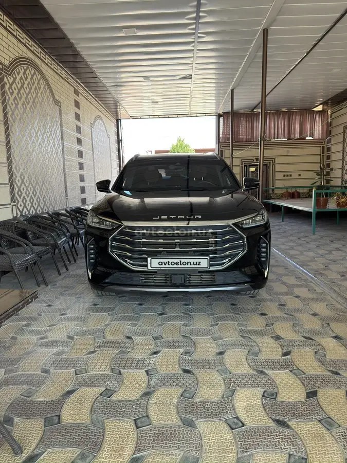 Jetour X70 Plus — 2