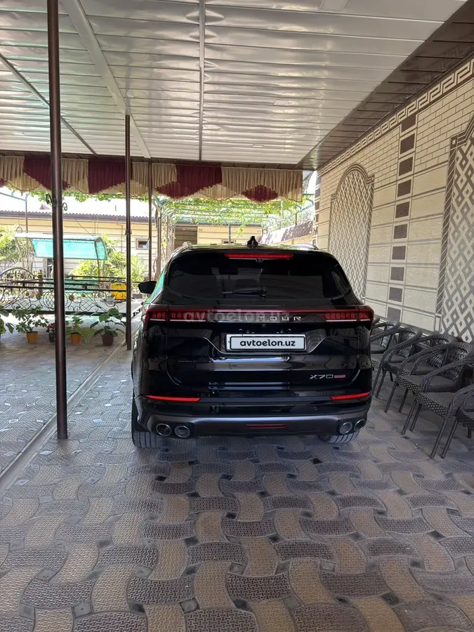 Jetour X70 Plus — 4