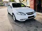 Белый Chevrolet Gentra, 1 позиция Газ-бензин 2016 года, КПП Механика, в Ташкент за 8 500 y.e. id5210024, Фото №1