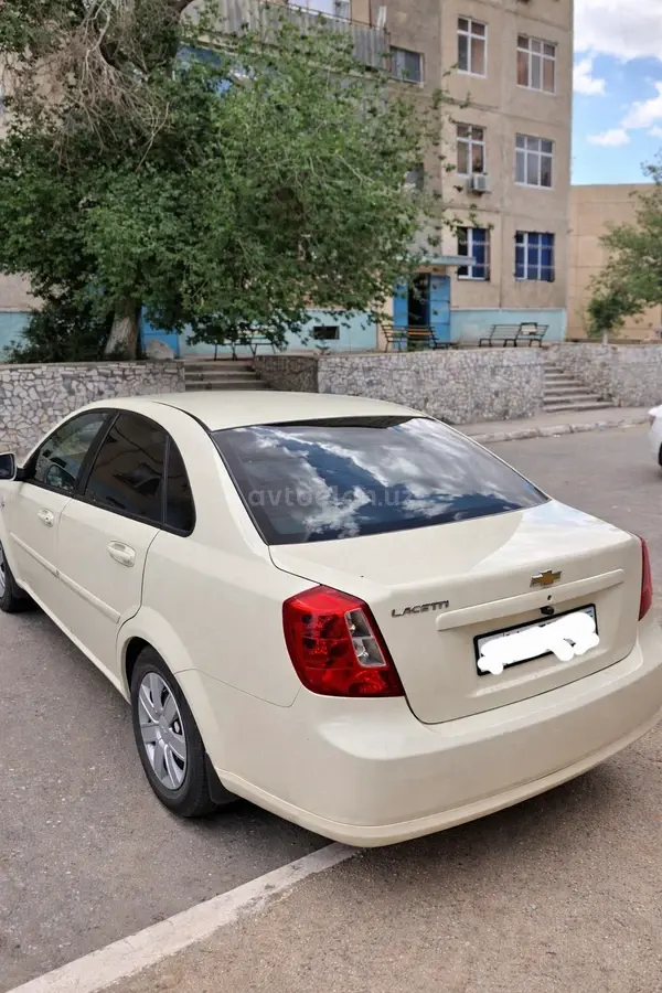 Chevrolet Gentra 2022 — 2