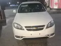 Белый Chevrolet Gentra, 2 позиция 2022 года, КПП Механика, в Ташкент за 13 000 y.e. id4913793