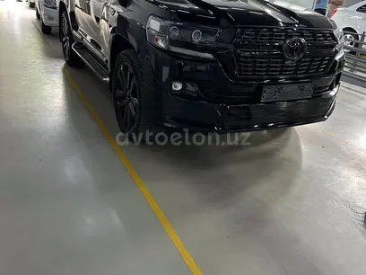 Черный Toyota Land Cruiser 2019 года, КПП Автомат, в Ташкент за 65 000 y.e. id4989019
