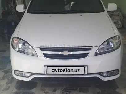 Белый Chevrolet Gentra, 2 позиция 2022 года, КПП Механика, в Бухара за ~13 477 y.e. id5146606