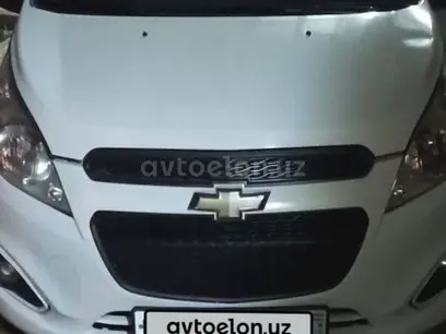 Белый Chevrolet Spark, 2 евро позиция 2011 года, КПП Автомат, в Ташкент за 5 200 y.e. id4916456