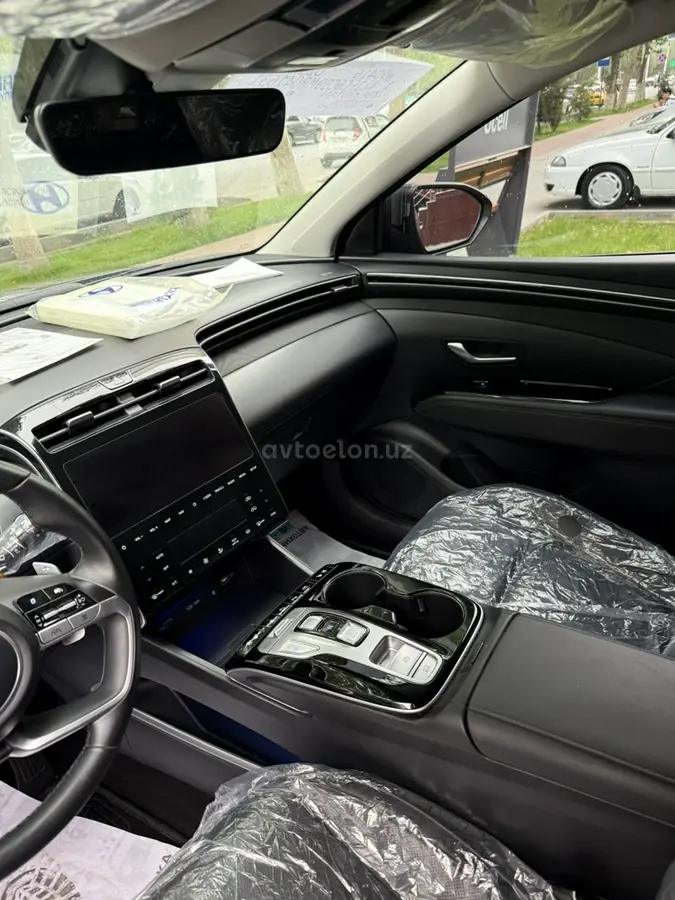 Hyundai Tucson — 4