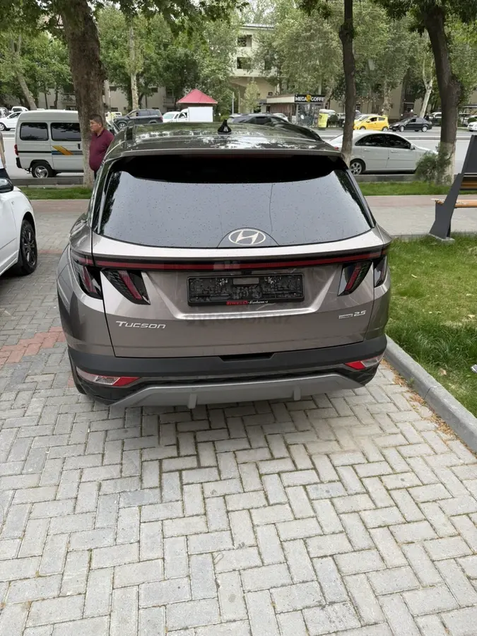 Hyundai Tucson — 7