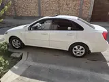 Oq Chevrolet Gentra, 3 pozitsiya 2020 yil, КПП Avtomat, shahar Farg'ona uchun 11 600 у.е. id6478227, Fotosurat №1