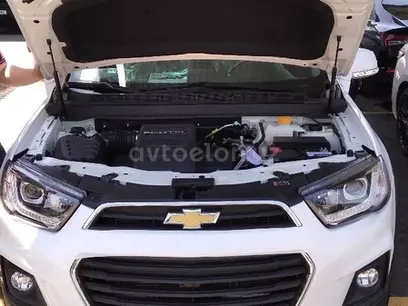 Белый Chevrolet Captiva, 4 позиция 2018 года, КПП Автомат, в Ташкент за 24 500 y.e. id5111306