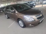 Перламутрово-коричневый Chevrolet Cobalt, 4 позиция 2023 года, КПП Автомат, в Андижан за 11 150 y.e. id5035421, Фото №1