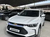 Chevrolet Tracker, 2 позиция 2023 года, КПП Автомат, в Ургенч за ~16 054 y.e. id6623802