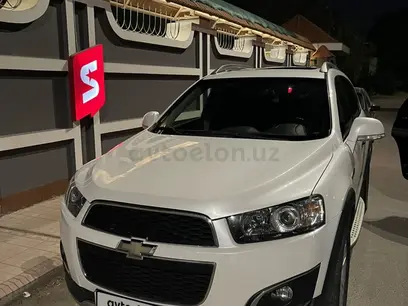 Белый Chevrolet Captiva, 3 позиция 2015 года, КПП Автомат, в Ташкент за 14 600 y.e. id5171343