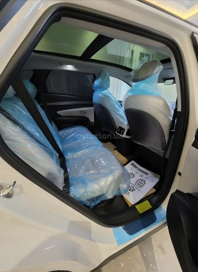 Hyundai Tucson — 10