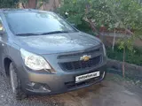 Мокрый асфальт Chevrolet Cobalt, 1 позиция 2014 года, КПП Механика, в Навои за 7 850 y.e. id5032081, Фото №1