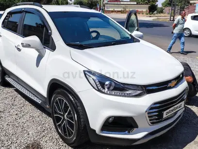 Белый Chevrolet Tracker, 3 позиция 2019 года, КПП Автомат, в Ташкент за 15 400 y.e. id4992738