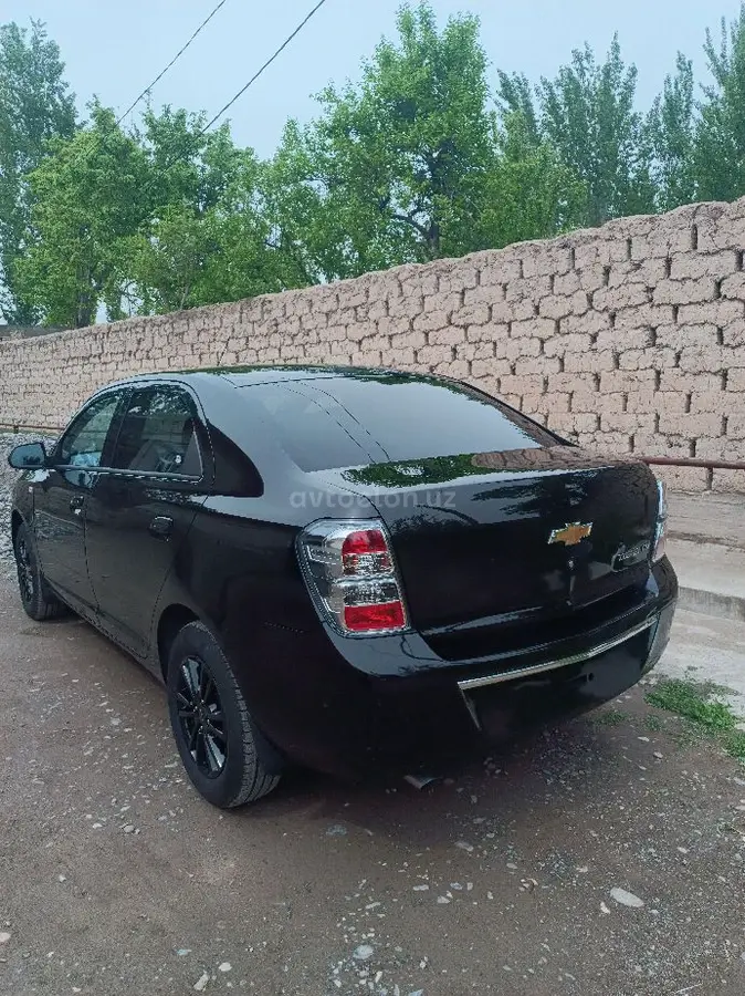 Chevrolet Cobalt 2025 — 2