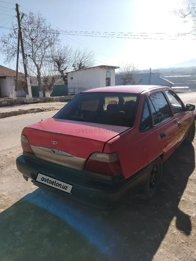 Daewoo Nexia — 3