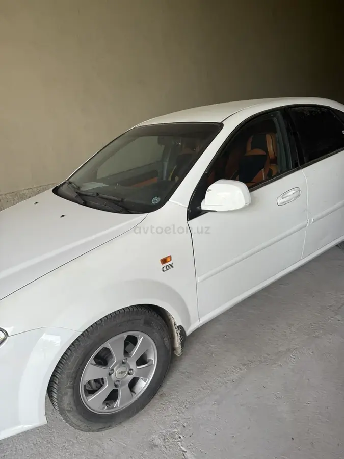 Chevrolet Gentra 2016 — 2