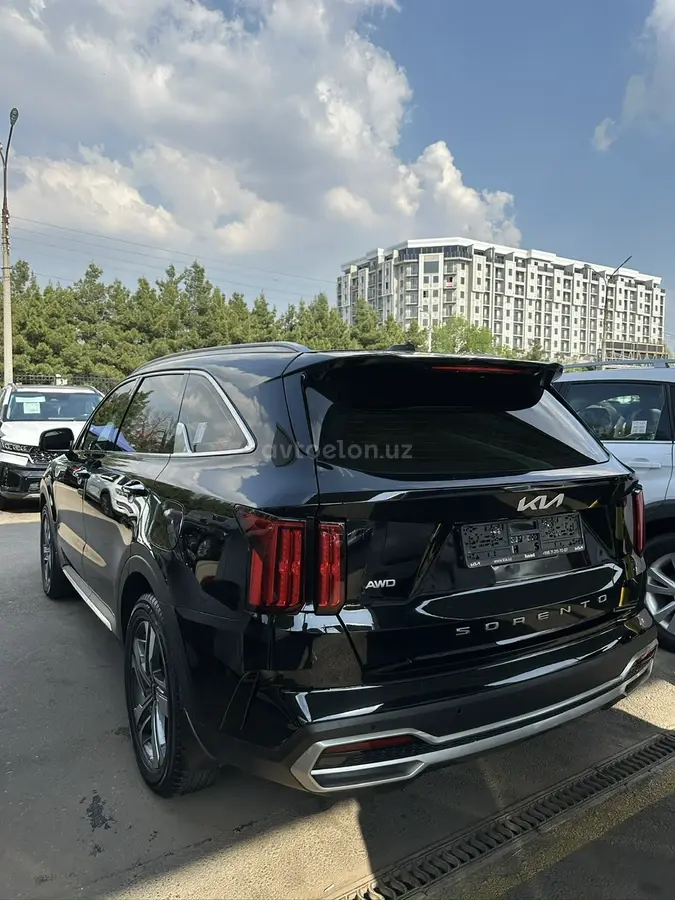 Kia Sorento — 4