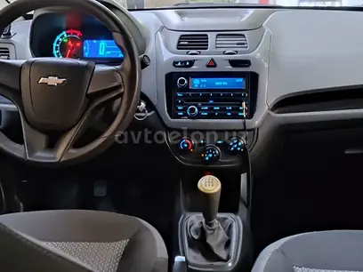 Qaymoq rang Chevrolet Cobalt, 2 pozitsiya 2014 yil, КПП Mexanika, shahar Navoiy uchun 8 200 у.е. id5173171