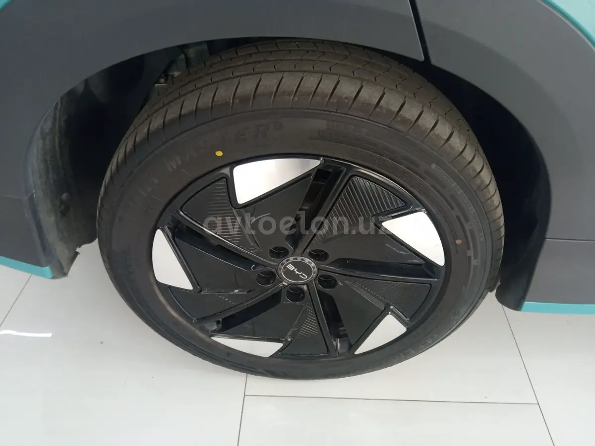 BYD Sealion 05 — 3