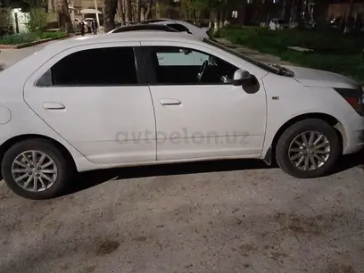 Oq Chevrolet Cobalt, 4 pozitsiya 2014 yil, КПП Avtomat, shahar Toshkent uchun 8 800 у.е. id5083992