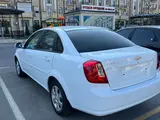 Белый Chevrolet Lacetti, 3 позиция 2024 года, КПП Автомат, в Улугнорский район за ~13 422 y.e. id5224075, Фото №1