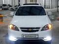 Белый Chevrolet Gentra, 3 позиция 2022 года, КПП Автомат, в Самарканд за 12 600 y.e. id6667794