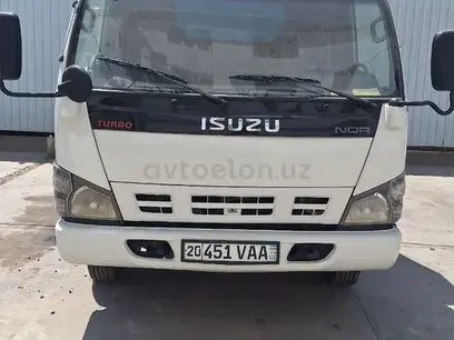 Isuzu 2011 yil, shahar Guliston uchun 22 000 у.е. id6429182