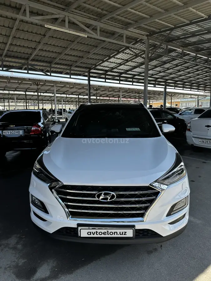 Hyundai Tucson — 2