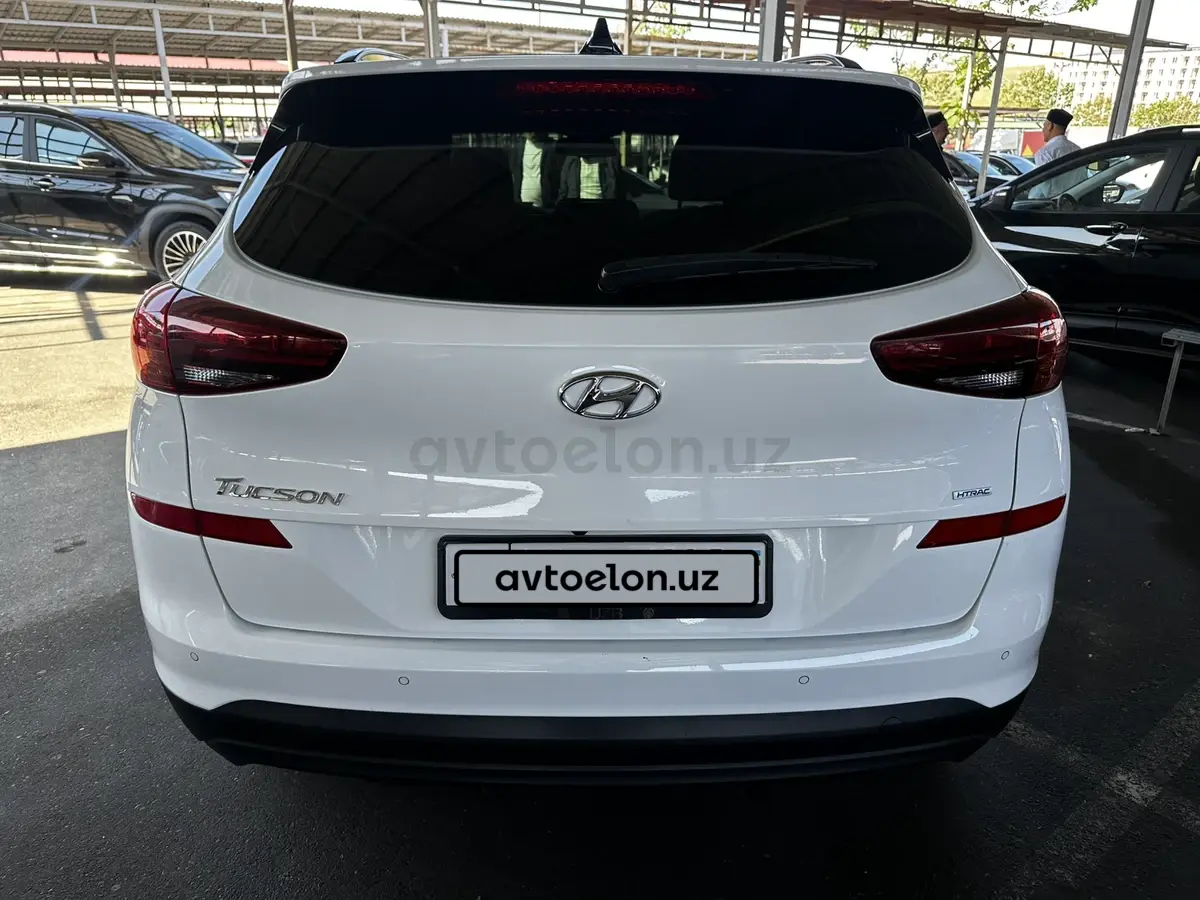 Hyundai Tucson — 6
