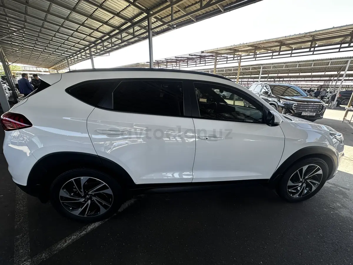 Hyundai Tucson — 7