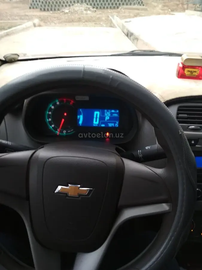 Chevrolet Cobalt 2019 — 5