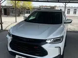 Chevrolet Tracker, 3 pozitsiya 2024 yil, shahar Qo'qon uchun 18 800 у.е. id6444108, Fotosurat №1