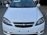 Белый Chevrolet Gentra, 3 позиция 2024 года, КПП Автомат, в Ташкент за ~13 415 y.e. id5249561, Фото №1