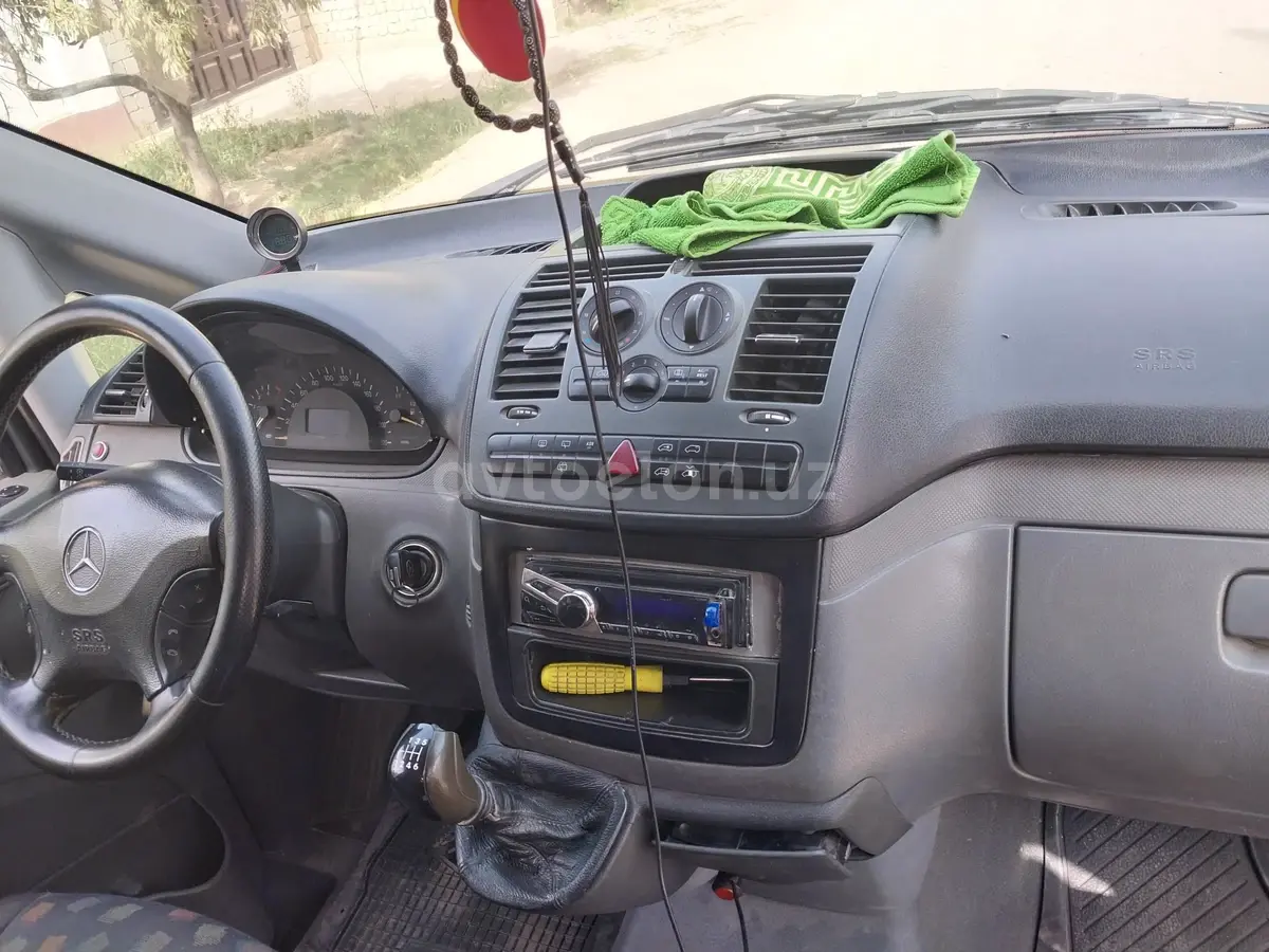 Mercedes-Benz Vito — 5
