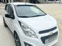 Белый Chevrolet Spark, 2 позиция 2018 года, КПП Механика, в Ташкент за 6 450 y.e. id6881413