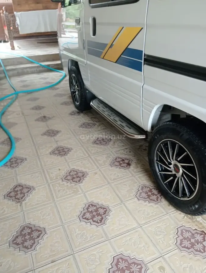 Chevrolet Damas