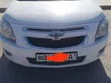 Белый Chevrolet Cobalt, 2 позиция 2015 года, КПП Механика, в Бухара за 7 500 y.e. id5201386, Фото №1